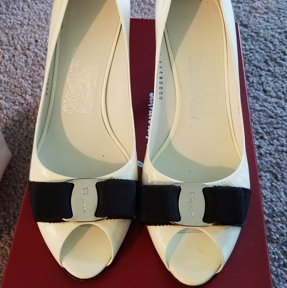 Ferragamo Ribes Heels